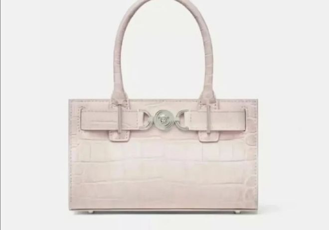 亮的翻身仗过亿的翡翠才是真耀眼！瓦力棋牌《许我耀眼》是赵露思漂(图6)