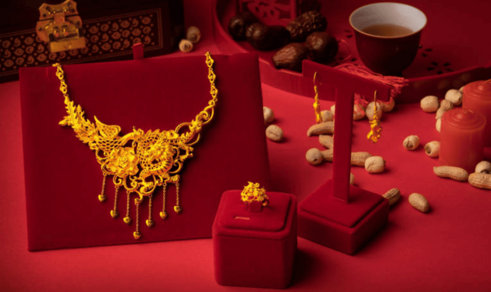 3倍三金买不起不是不愿意结婚是真的没钱结瓦力游戏难怪现在都不结婚了！5年金价涨